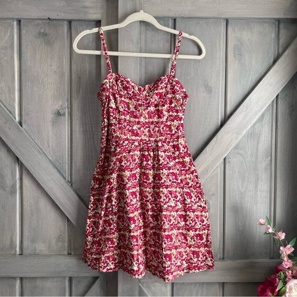 American Eagle Outfitters Dresses & Skirts - Vintage American‎ Eagle Spring Flower Dress corset pockets fit flare stretchy 4